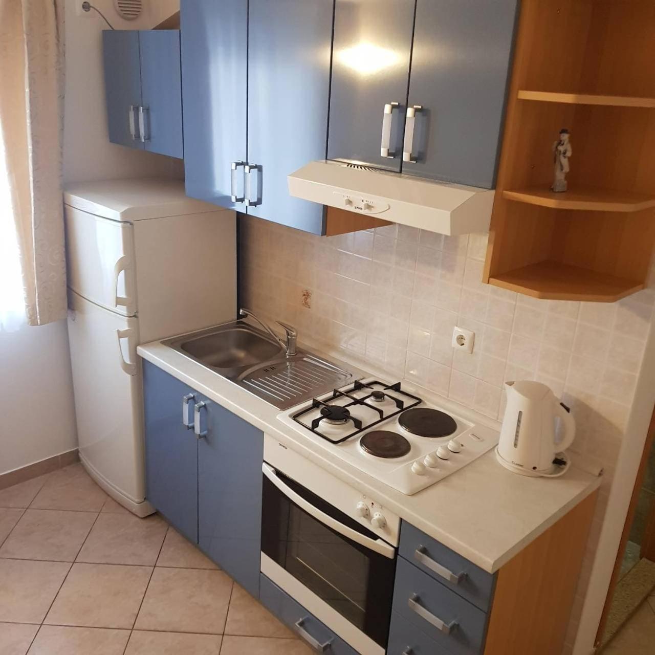 Apartmani Katarina Makarska Chambre photo